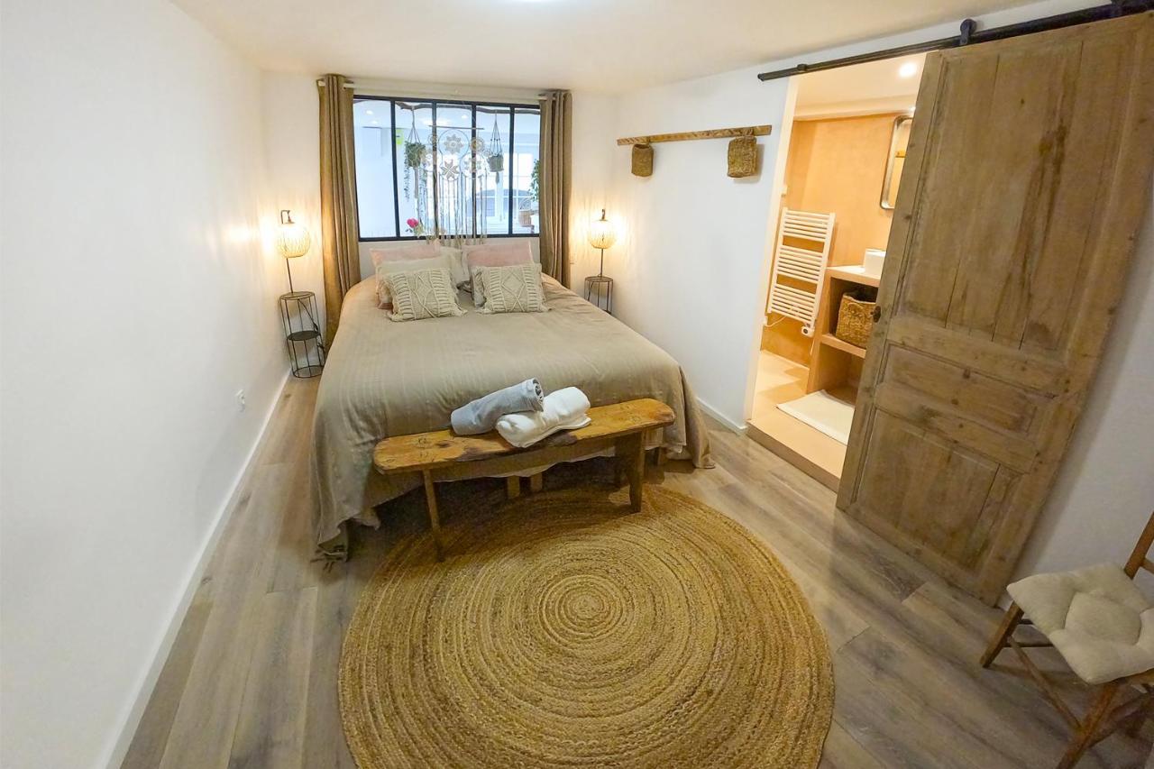 Le Petit Cocon De Chateau Chalon Bagian luar foto